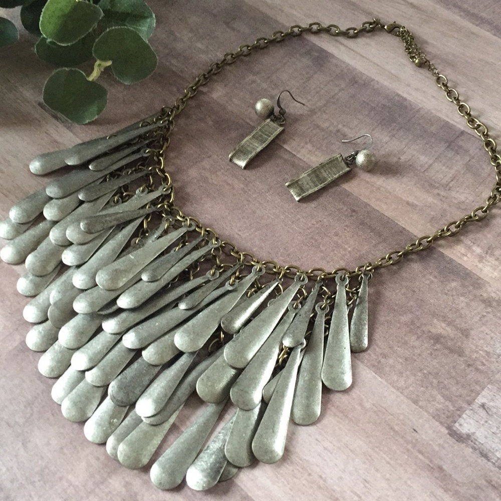 Metal Bib Necklace & Earring Set